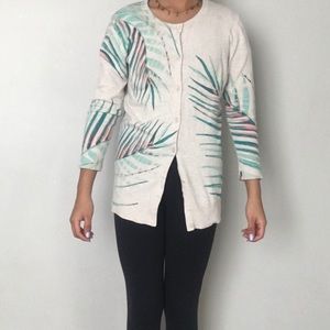 Soft button down leaf design cardigan